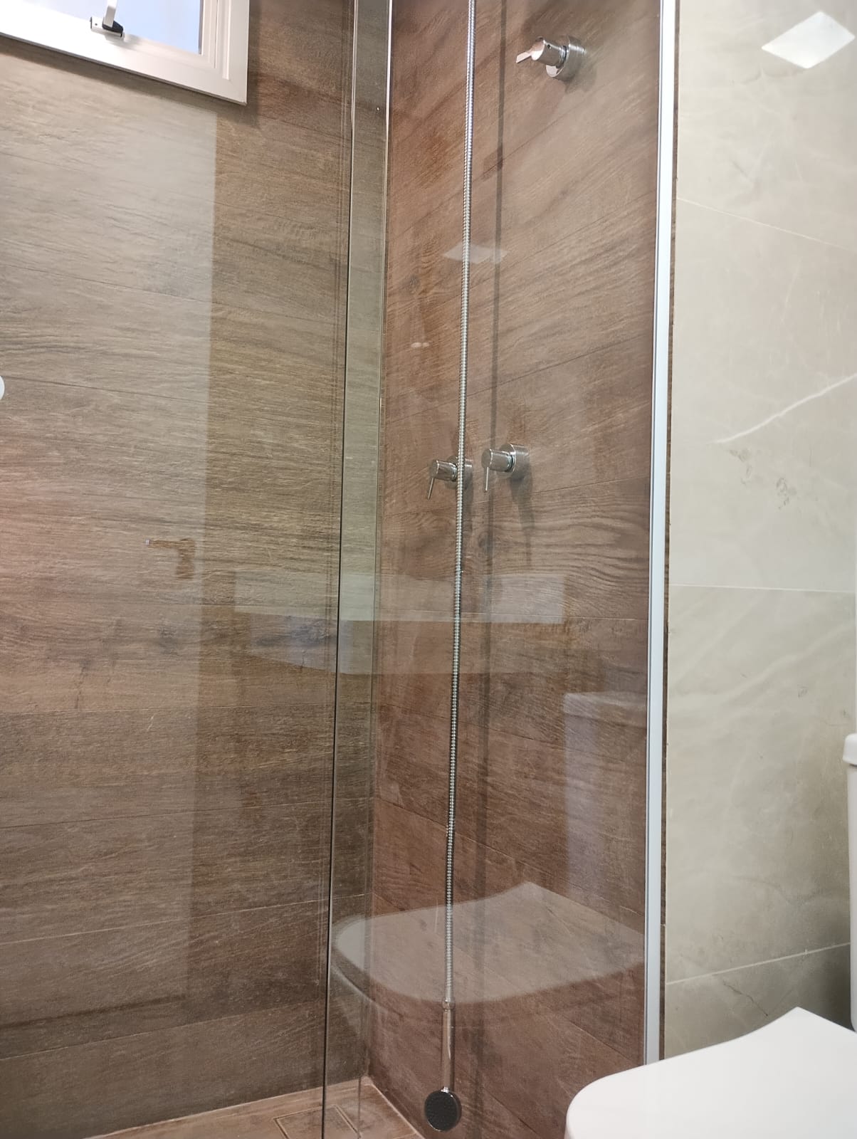 BANHEIRO SUIT 01